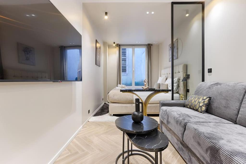 Magnifique Magenta Appartement *